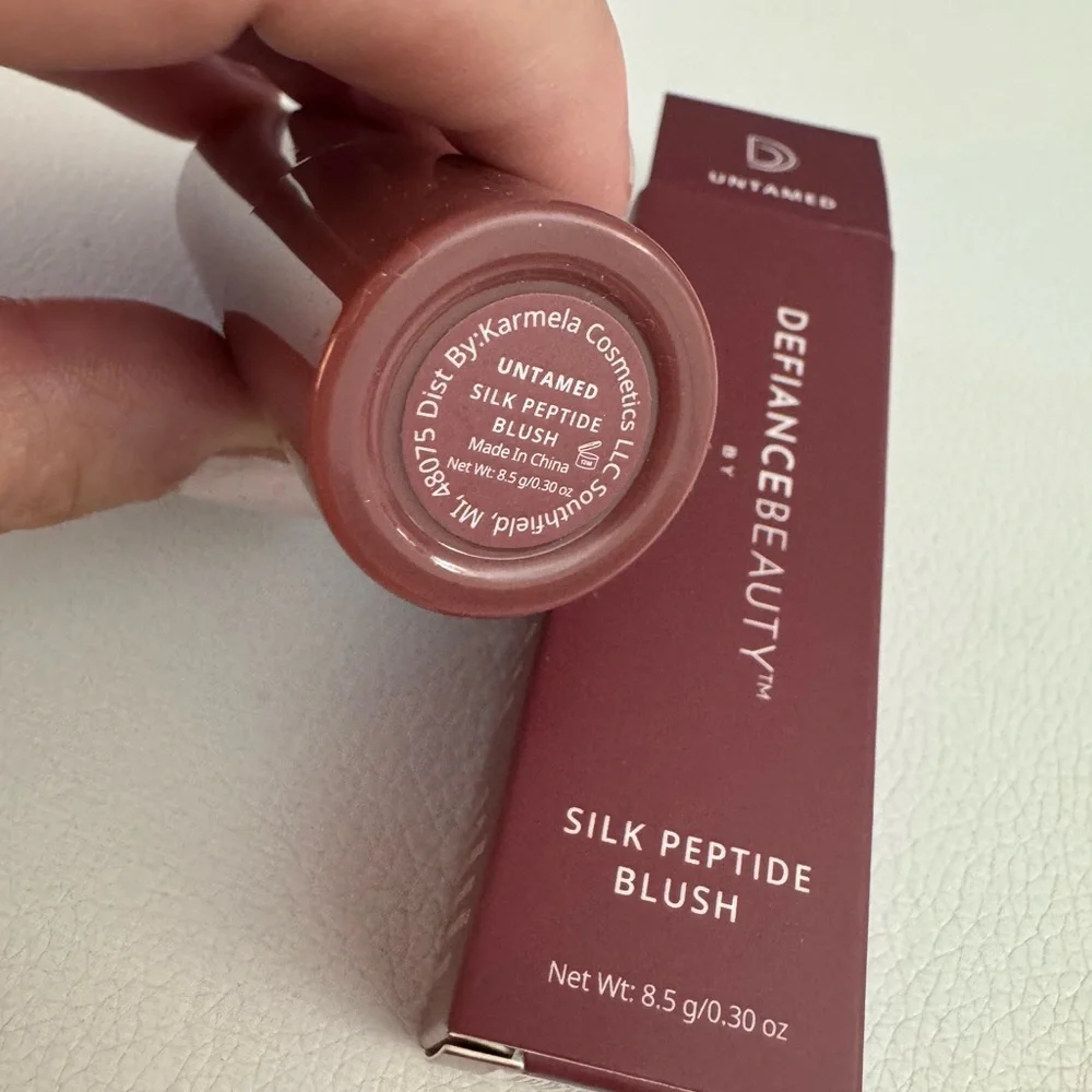 Defiance Beauty Silk Peptide Blush